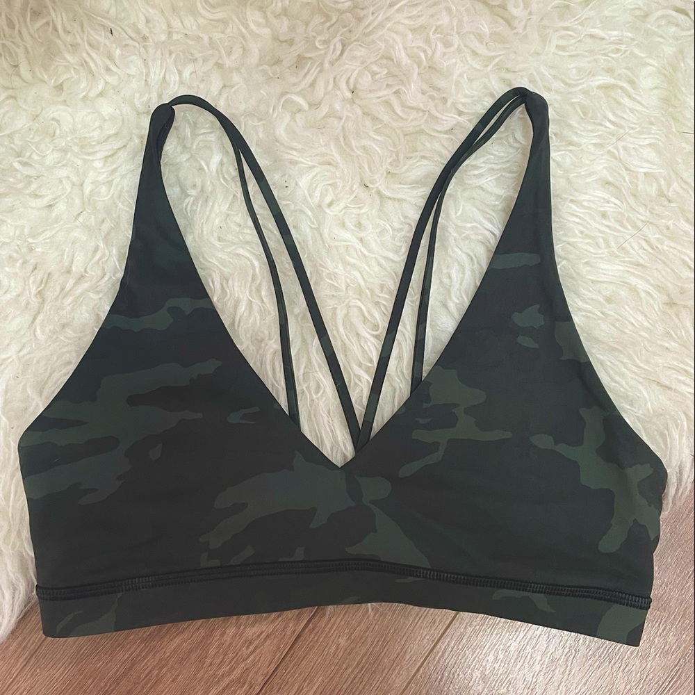 Lululemon Camo sports bra size 6